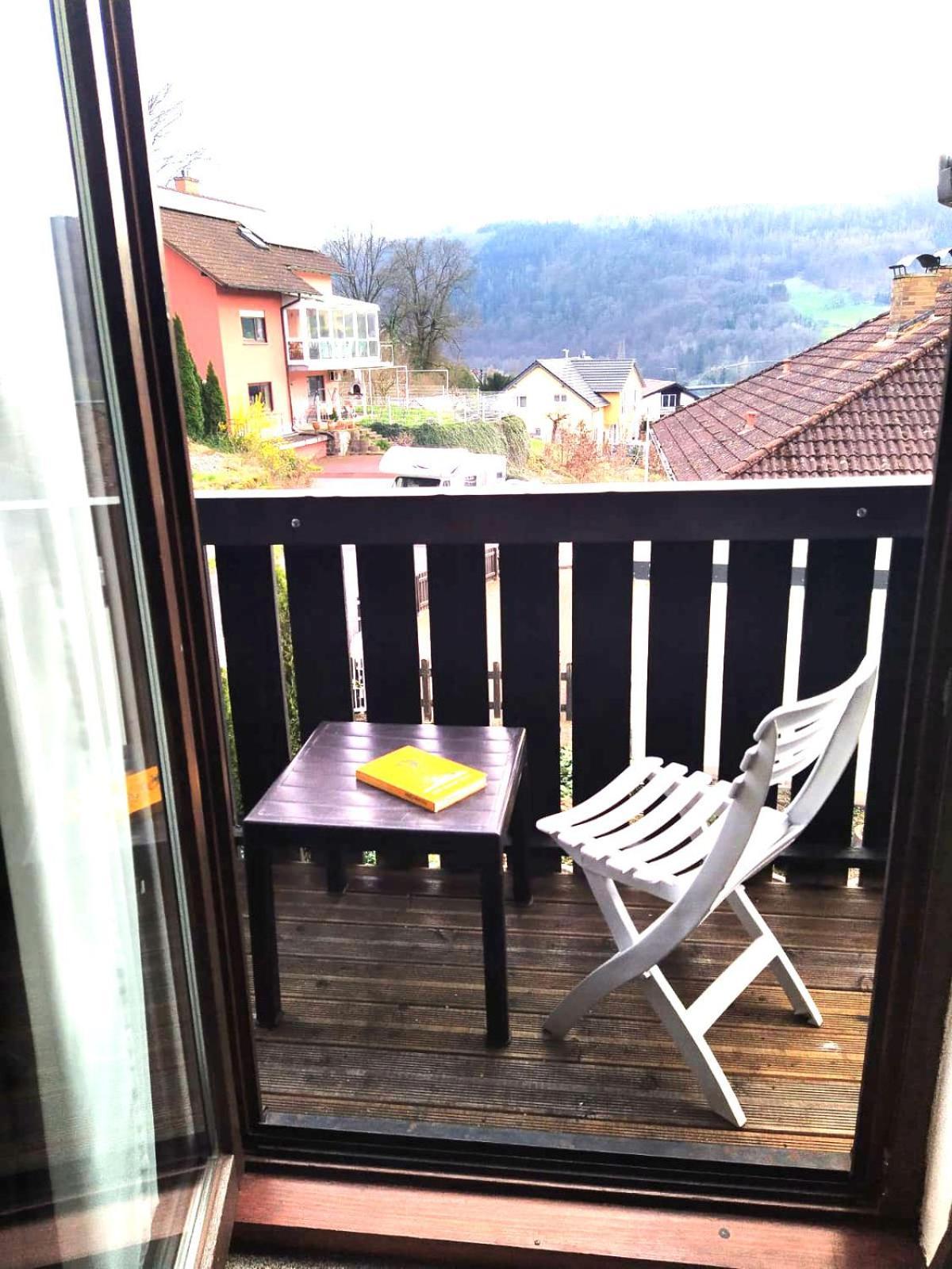 Sleep&Chill - Ruhige Uebernachtung Mit Main-Blick Apartamento Neustadt am Main Exterior foto
