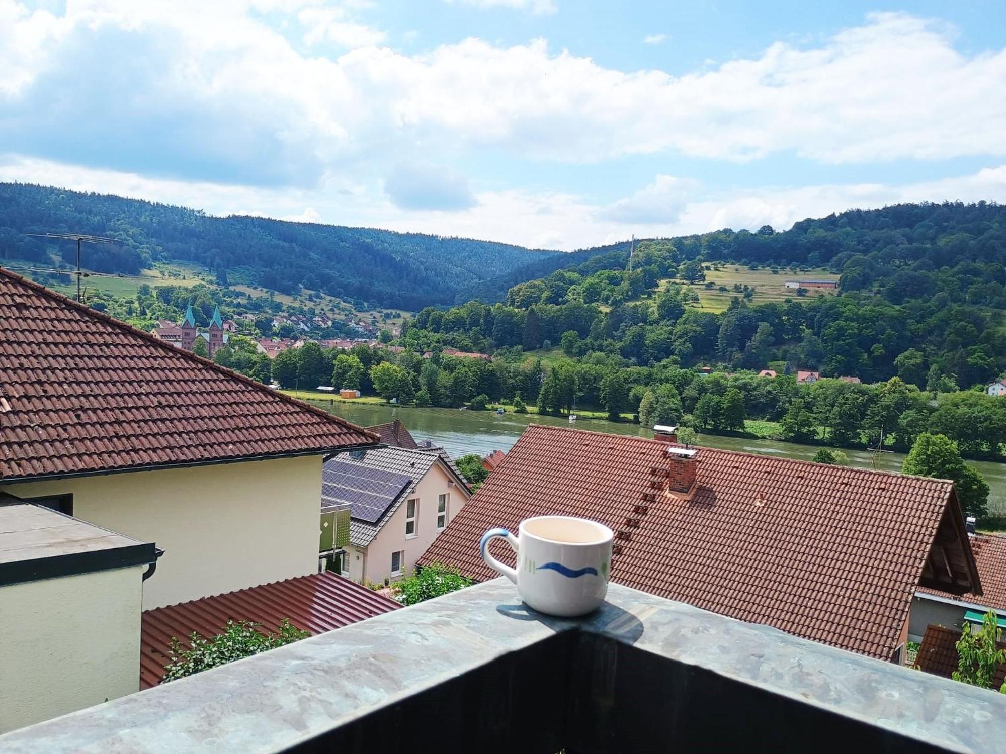 Sleep&Chill - Ruhige Uebernachtung Mit Main-Blick Apartamento Neustadt am Main Exterior foto