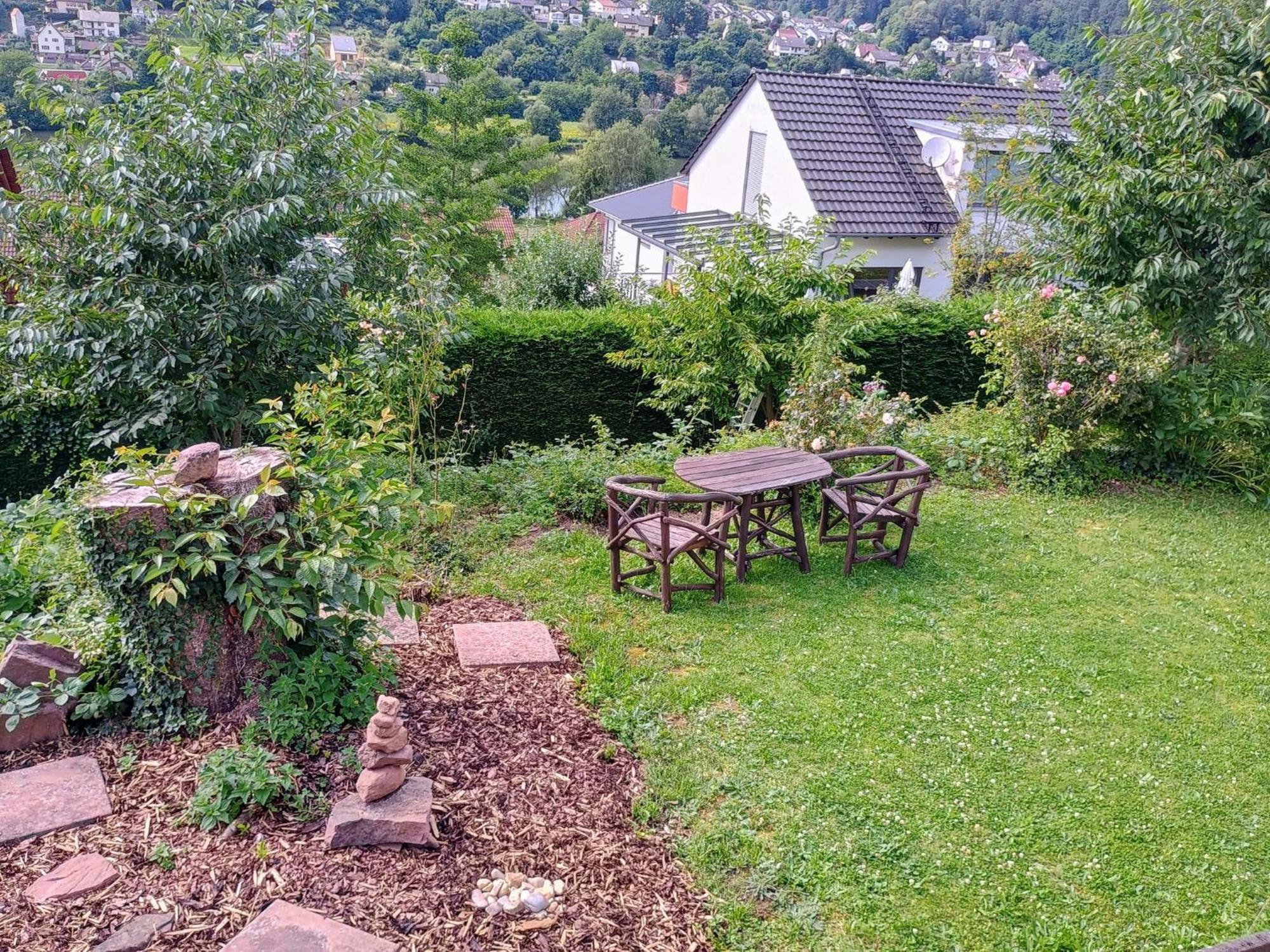 Sleep&Chill - Ruhige Uebernachtung Mit Main-Blick Apartamento Neustadt am Main Exterior foto
